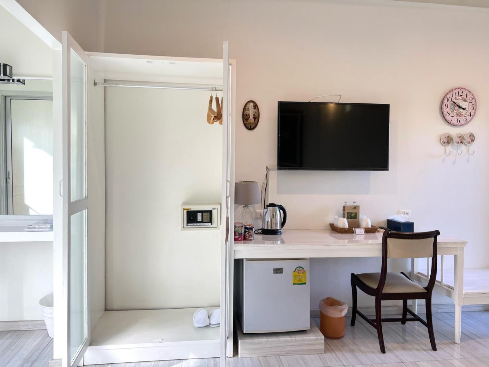 3B Boutique Hotel Chiang Mai Buitenkant foto